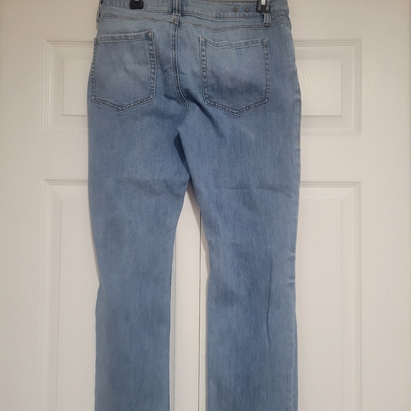 CAbi High Straight Light Wash Jeans Size 12 - Picture 4 of 16